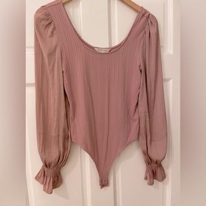 Banana republic body suit light pink (mauve)